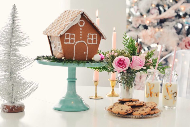 Holiday Home Tour - A Pink Christmas - The Pink Dream