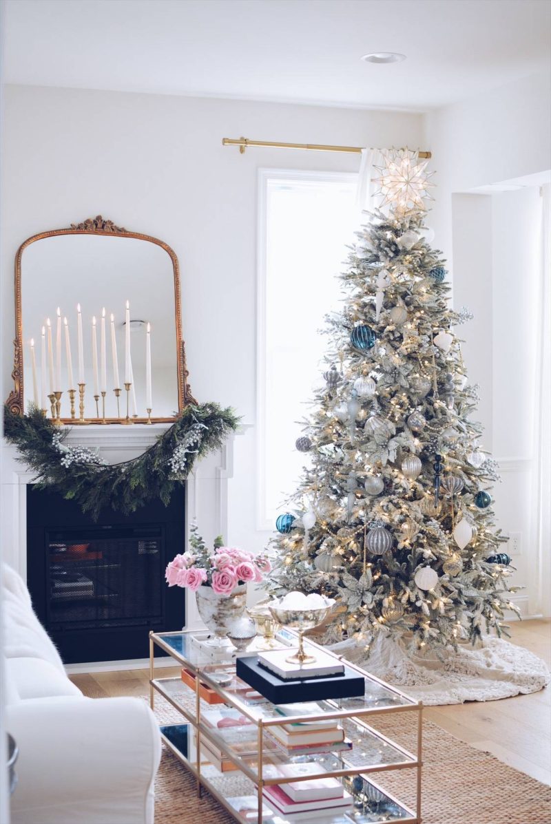 My Balsam Hill Christmas Tree - A Blue and White Christmas - The Pink Dream